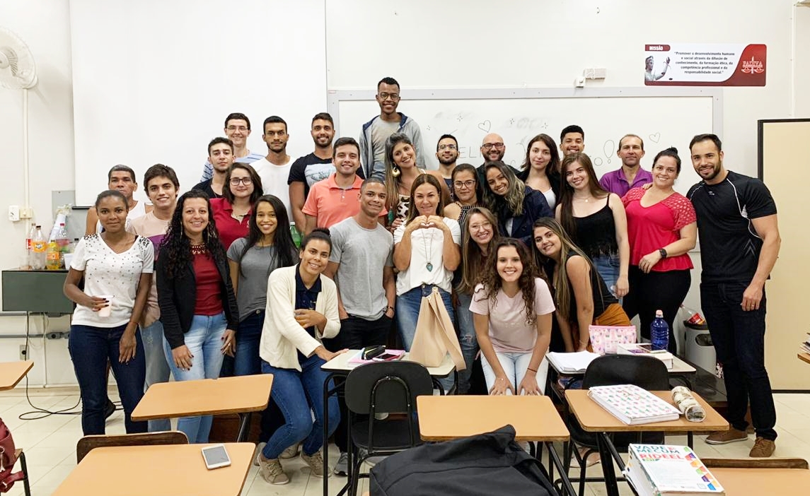 SURPRESA PROF MARCIA 2